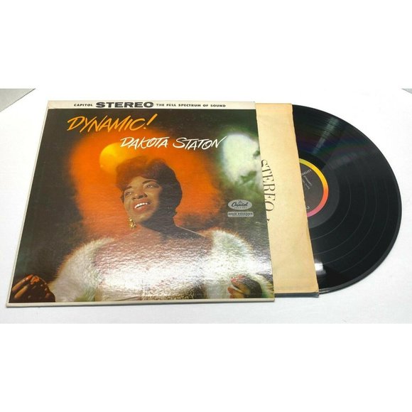 Dakota Staton Dynamic! Vinyl LP 1962 Capitol Records Stereo ST-1054 VG+ - Picture 5 of 6